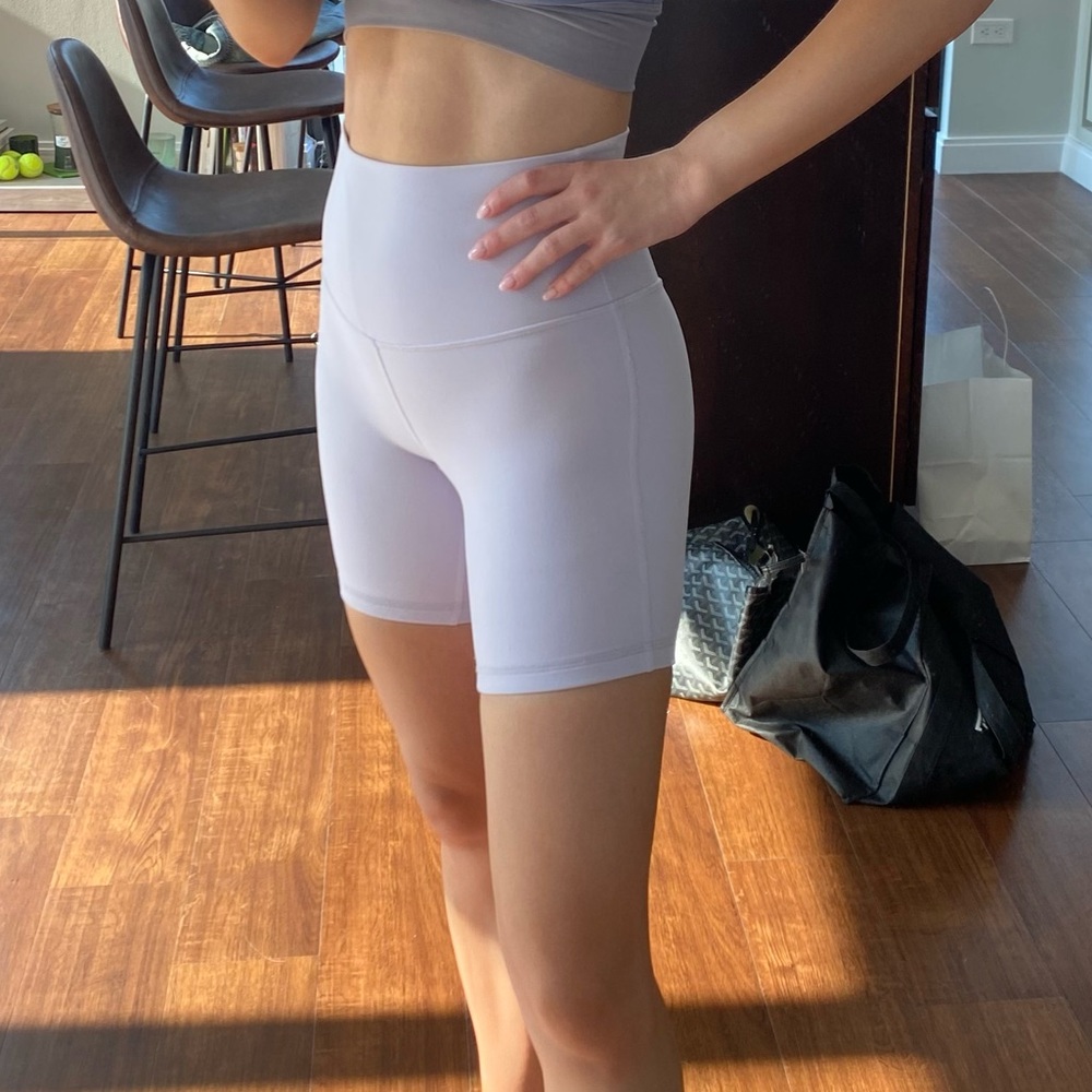 Lavender lululemon align shorts